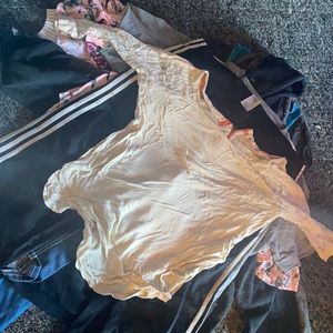 Jolt, lace top, size Medium, cream colored